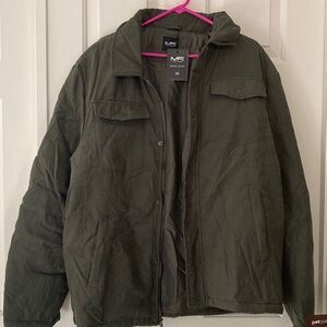 Mack Russo range jacket
Size xxl
New with tags
